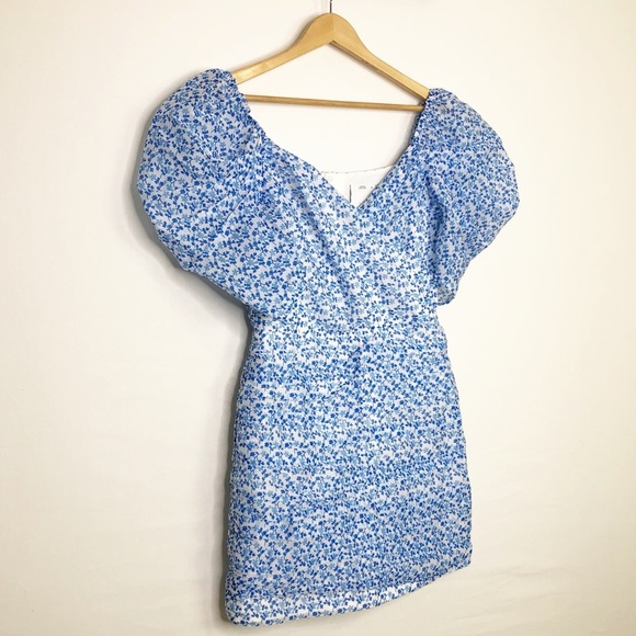 C/MEO Collective come across size medium Puffed sleeved mini dress. - Picture 9 of 13